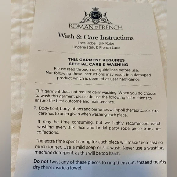 Size 12 ANASTASIA BRIDAL LACE ROBE WITH LONG TRAIN - NEVER WORN - Picture 13 of 17